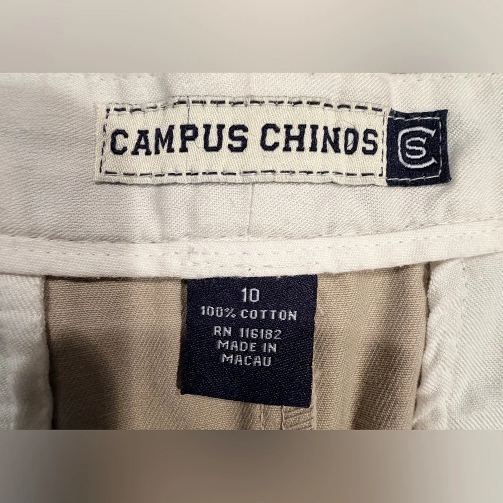 Campus Chinos | Notre Dame The Leprechaun mini-skirt. Size: 10